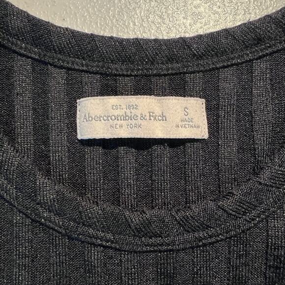 Abercrombie and Fitch Top Black Ribbed Crop Tank Minimalist Capsule Basic Layer - Picture 4 of 5